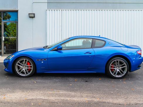 Used 2017 Maserati GranTurismo MC Centennial RWD image 5