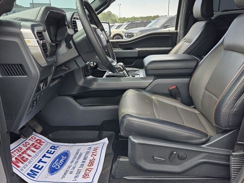 Used 2025 Ford F150 Lariat w/ Equipment Group 501A Mid AWD/4WD image 5