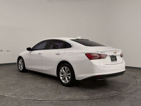 Used 2021 Chevrolet Malibu LT FWD image 3