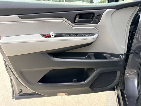 Used 2024 Honda Odyssey EX-L image 14