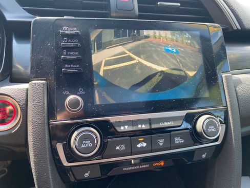 Used 2020 Honda Civic EX image 11