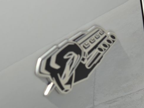 New 2026 RAM 1500 Laramie AWD/4WD image 9