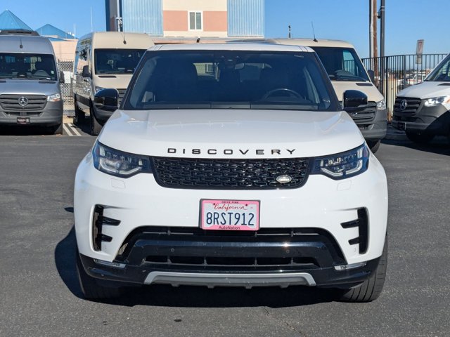 Used 2020 Land Rover Discovery Landmark AWD/4WD image 2