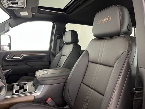 New 2026 Chevrolet Silverado 2500 High Country w/ Technology Package AWD/4WD image 23