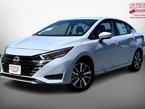 New 2025 Nissan Versa SV w/ Trunk Package image 2