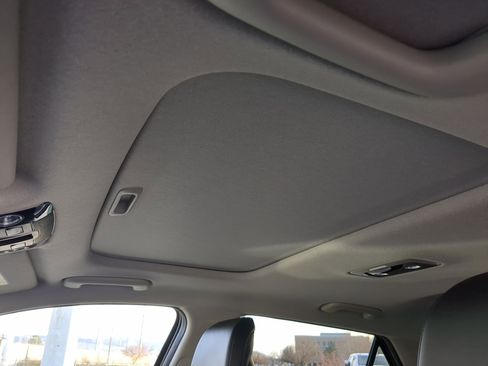 Certified 2023 Kia Niro EX Touring image 14