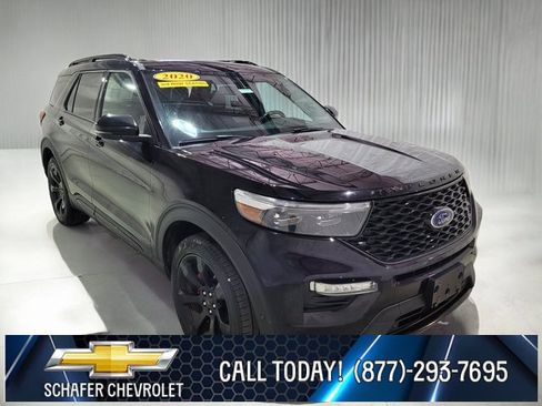 Used 2020 Ford Explorer ST w/ ST Street Pack image 17