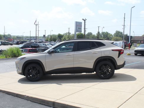 New 2026 Chevrolet Trax ACTIV w/ Driver Confidence Package FWD image 6