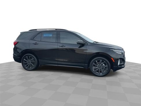 Used 2023 Chevrolet Equinox RS FWD image 9