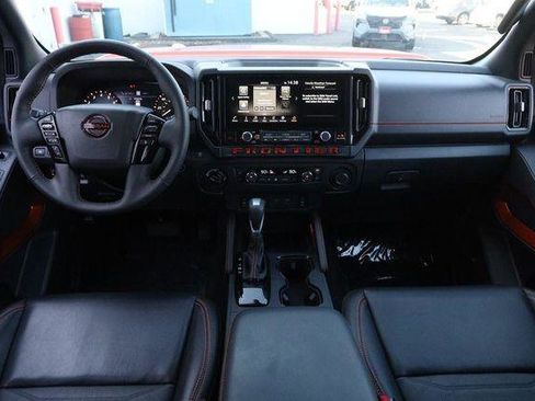 Used 2025 Nissan Frontier PRO-4X w/ Pro Premium Package image 23