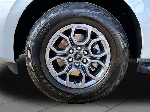 Used 2025 Ford Expedition Active RWD image 16
