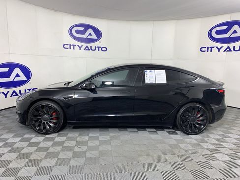 Used 2022 Tesla Model 3 Performance image 6