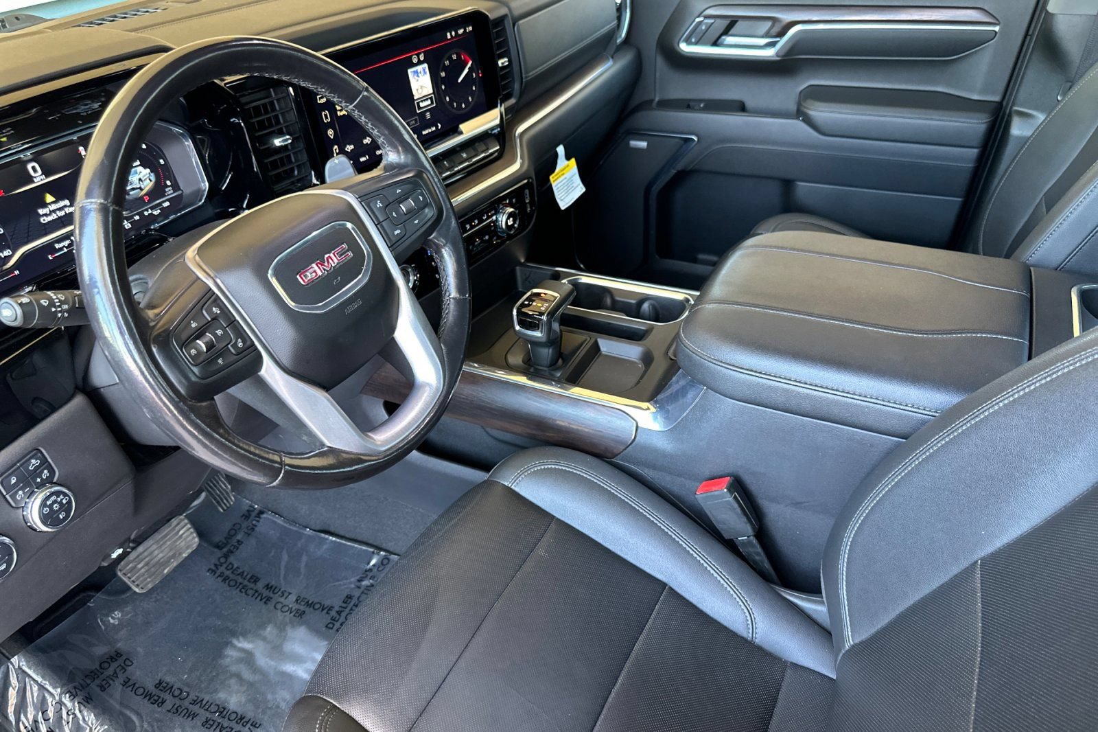 Used 2023 GMC Sierra 1500 SLT w/ SLT Premium Package RWD image 10