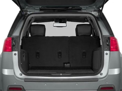 Used 2013 GMC Terrain SLE w/ LPO, Chrome Package image 15