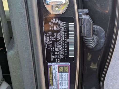 Used 2022 Kia Sorento SX image 36