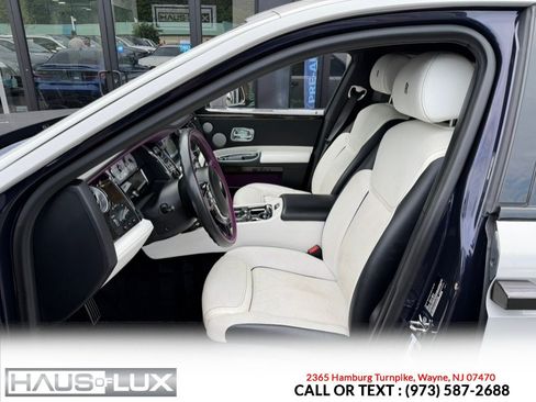 Used 2018 Rolls-Royce Ghost RWD image 26