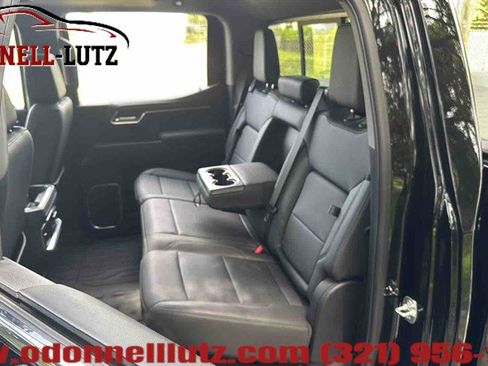 Used 2025 GMC Sierra 1500 SLT RWD image 13