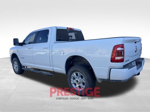 Used 2024 RAM 2500 Laramie AWD/4WD image 9