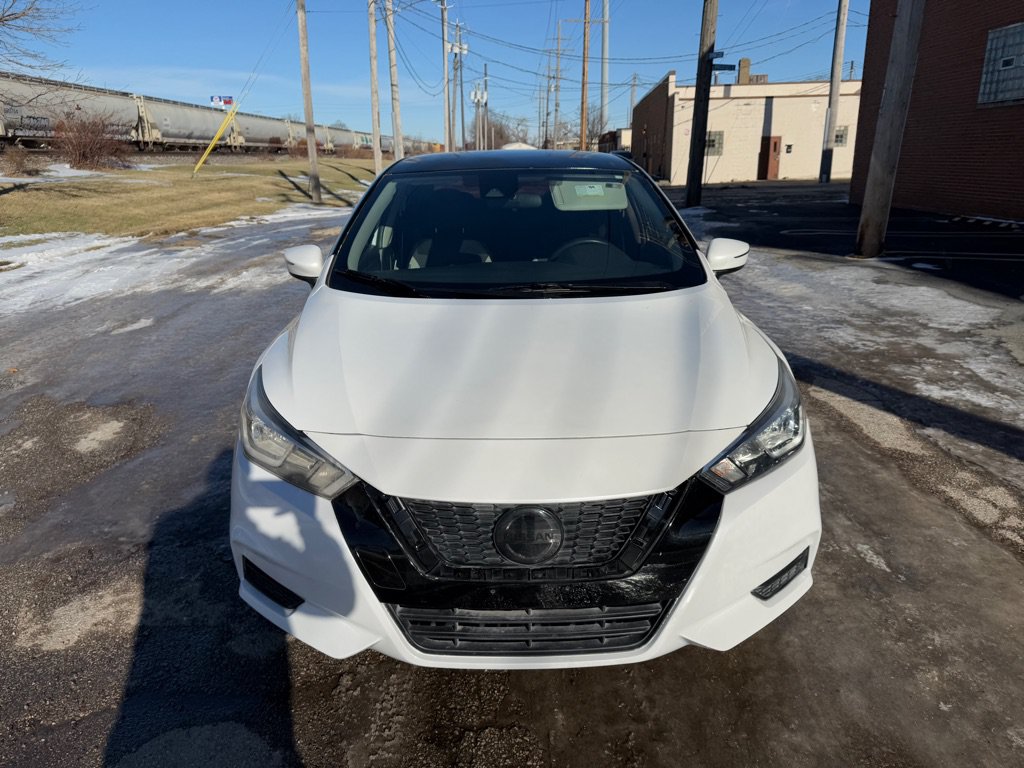 Used 2020 Nissan Versa SV FWD image 8