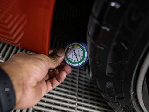 Used 2025 BMW Z4 M40i w/ Premium Package image 42