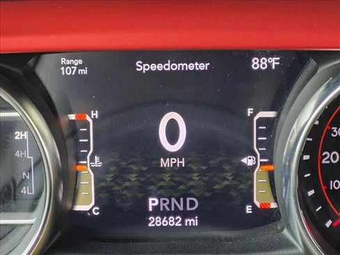 Used 2022 Jeep Gladiator Rubicon w/ LED Lighting Group AWD/4WD image 10