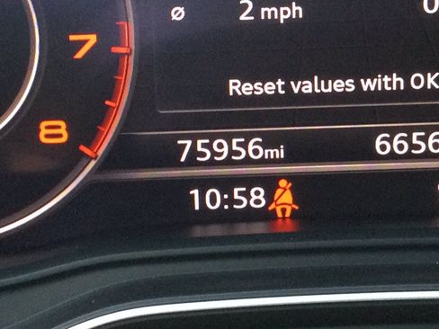 Used 2018 Audi Q5 2.0T Premium Plus w/ Premium Plus Package AWD/4WD image 25