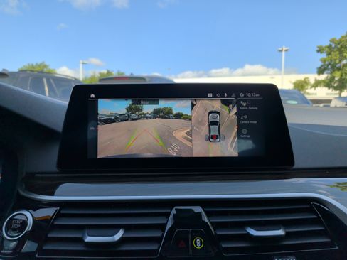 Used 2020 BMW 540i w/ Convenience Package RWD image 17