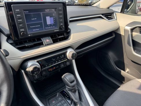 Certified 2022 Toyota RAV4 XLE w/ Convenience Package AWD/4WD image 29
