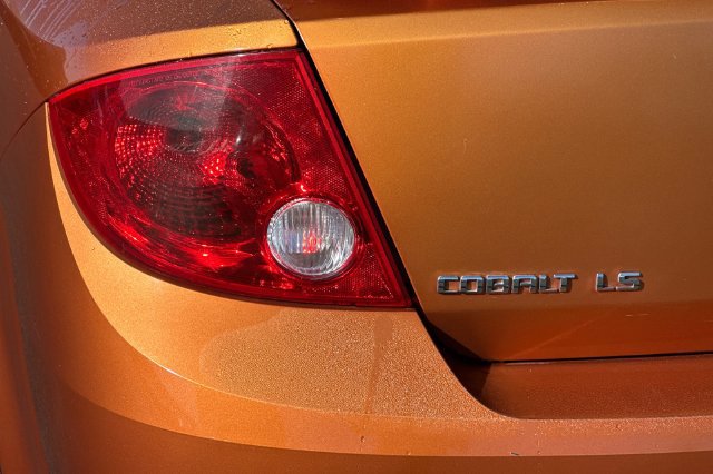 Used 2005 Chevrolet Cobalt LS w/ Preferred Equipment Group FWD image 27