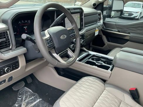 New 2026 Ford F350 Platinum w/ Platinum Plus Package image 17