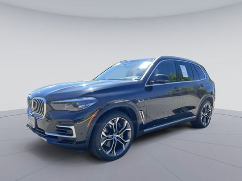 Used 2022 BMW X5 xDrive45e AWD/4WD image 1