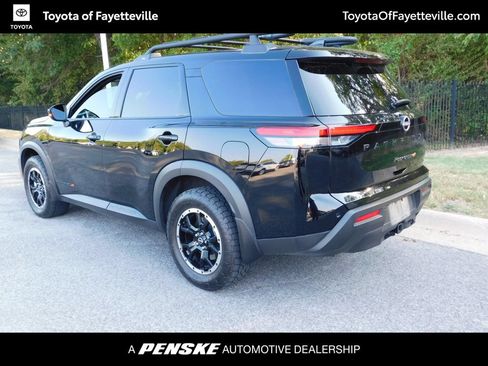 Used 2025 Nissan Pathfinder Rock Creek AWD/4WD image 3