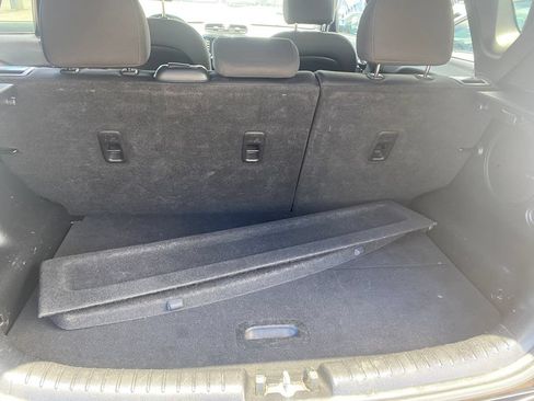 Used 2014 Kia Soul ! w/ Sun & Sound Package FWD image 11