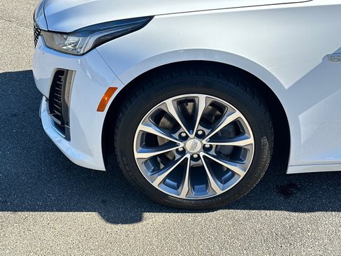 Used 2021 Cadillac CT5 Premium Luxury image 11