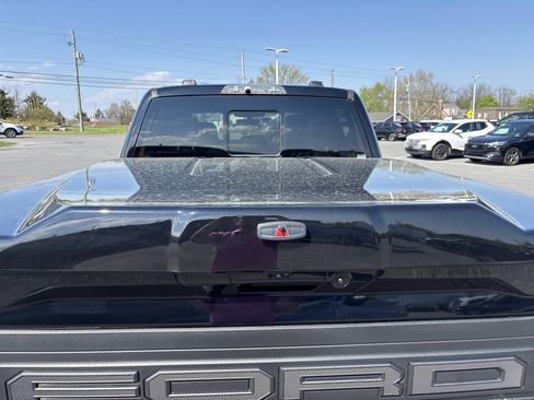 Used 2025 Ford F150 Raptor image 6