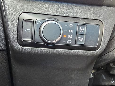 Used 2024 Ford Escape ST-Line image 27