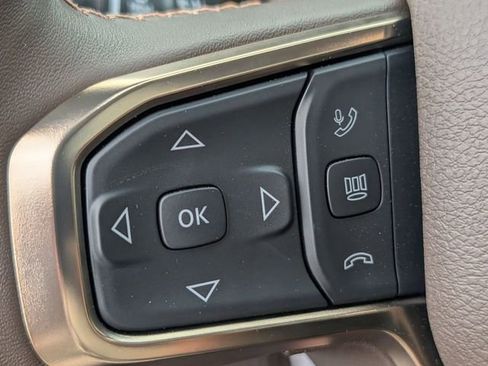 New 2026 RAM 2500 Limited AWD/4WD image 16