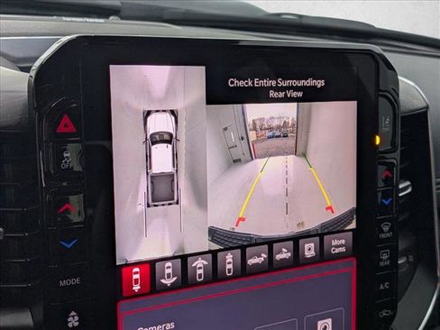 Used 2025 RAM 2500 Laramie image 15