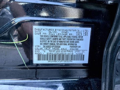 Used 2023 Nissan Sentra SV FWD image 34