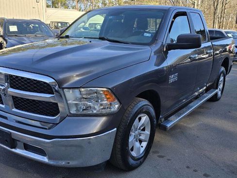 Used 2017 RAM 1500 Classic SLT image 1