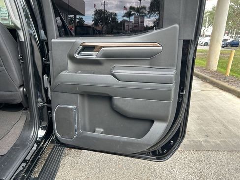 Used 2025 Chevrolet Silverado 1500 RST image 33