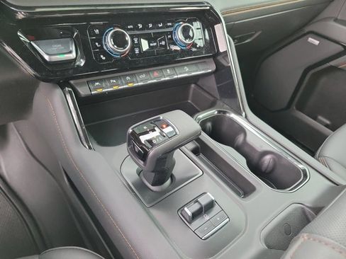 Used 2025 GMC Sierra 1500 AT4 w/ AT4 Premium Package image 21