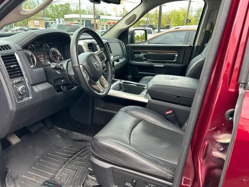 Used 2016 RAM 1500 Laramie w/ Convenience Group AWD/4WD image 34