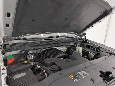 Used 2015 GMC Sierra 1500 SLE w/ SLE Value Package image 17