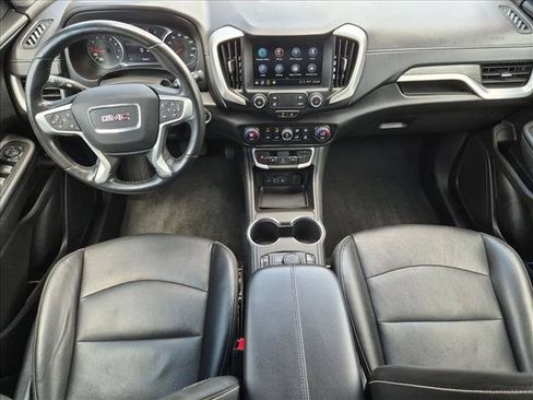 Used 2022 GMC Terrain SLT FWD image 17