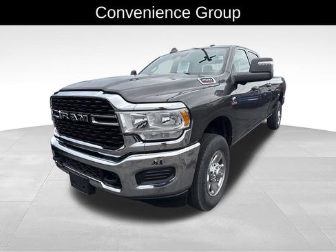 Used 2024 RAM 2500 Tradesman w/ Safety Group AWD/4WD image 7