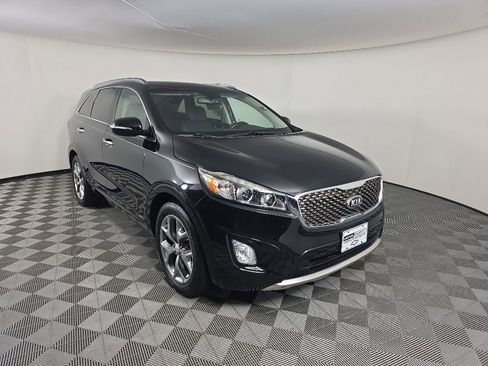 Used 2017 Kia Sorento SX AWD/4WD image 7