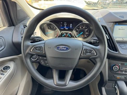 Used 2019 Ford Escape SE AWD/4WD image 18