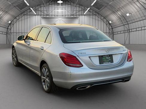 Used 2015 Mercedes-Benz C 300 4MATIC Sedan image 6