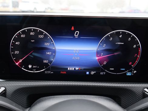 Certified 2025 Mercedes-Benz CLA 250 image 29